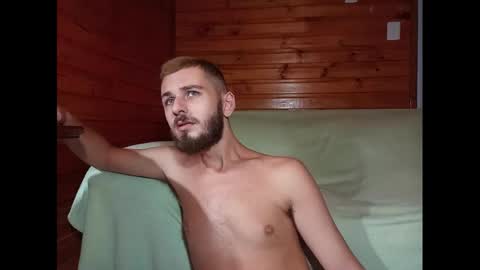 Snapshot of latinodiparis chatting on February 10, 2025, 1:03 am latinodiparis online show from February 10, 2025, 1:03 am