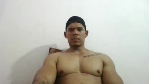 Snapshot of latinoxxl22cm chatting on March 4, 2025, 3:33 am latinoxxl22cm online show from March 4, 2025, 3:33 am