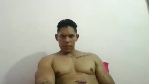 Snapshot of latinoxxl22cm chatting on March 7, 2025, 3:19 am latinoxxl22cm online show from March 7, 2025, 3:19 am