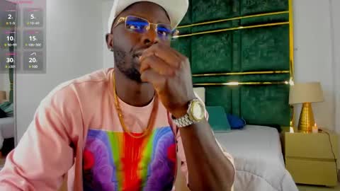 LEANDRO online show from February 10, 2025, 11:46 am