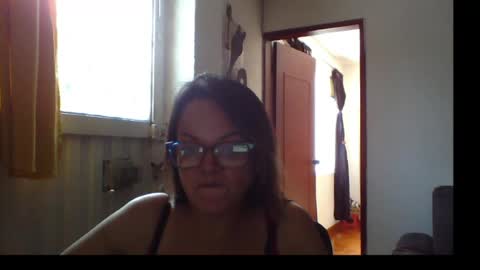 Snapshot of lau16310 chatting on June 11, 2026, 6:50 pm Laura online show from June 11, 2026, 6:50 pm