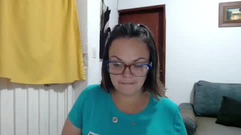 Snapshot of lau16310 chatting on July 17, 2026, 10:55 am Laura online show from July 17, 2026, 10:55 am