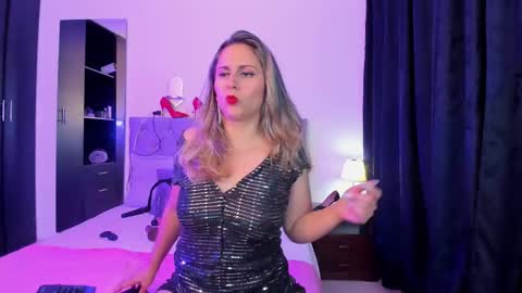 Snapshot of laura__martiinez chatting on March 6, 2025, 1:16 am online show from March 6, 2025, 1:16 am