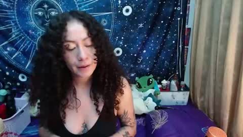  Wen  online show from January 17, 2025, 12:10 am