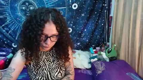  Wen  online show from January 20, 2025, 11:21 pm