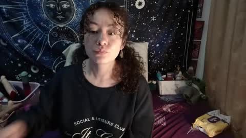  Wen  online show from February 4, 2025, 3:11 am