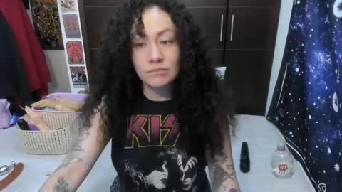  Wen  online show from April 22, 2026, 3:24 pm