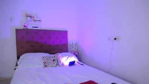 LAURA online show from December 26, 2024, 3:53 pm