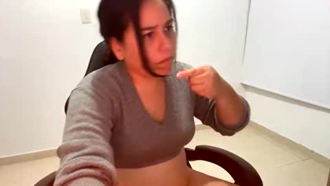 laura online show from October 2, 2025, 11:01 pm