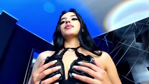 Laura online show from December 3, 2024, 4:28 pm