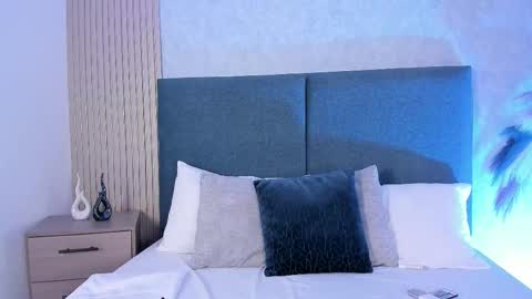 LauraIvy online show from February 12, 2026, 1:06 pm