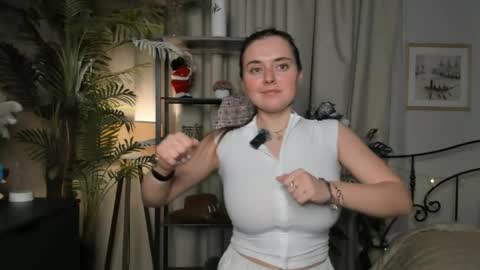 Samantha online show from April 18, 2026, 4:00 pm