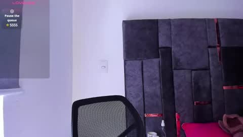 Laura Rose online show from January 31, 2025, 4:38 pm