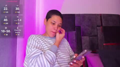 Laura Rose online show from February 10, 2025, 12:29 pm