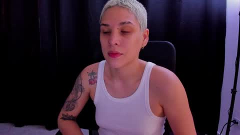 Laura Rose online show from September 16, 2025, 1:12 pm