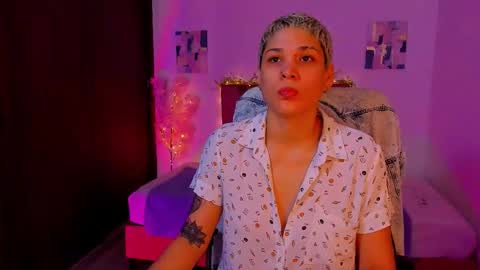 Laura Rose online show from October 13, 2025, 6:19 pm