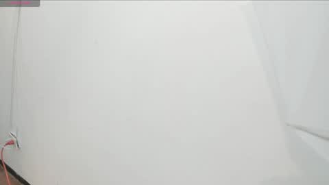 Snapshot of laura_scott_ chatting on May 2, 2026, 11:59 am Laura online show from May 2, 2026, 11:59 am