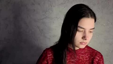 Laura online show from February 2, 2026, 11:31 am