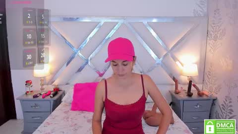 Snapshot of laurafarrely chatting on February 24, 2025, 5:33 am Laura online show from February 24, 2025, 5:33 am