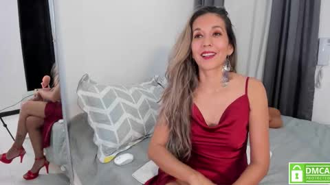 Snapshot of laurafarrely chatting on September 13, 2025, 9:09 am Laura online show from September 13, 2025, 9:09 am