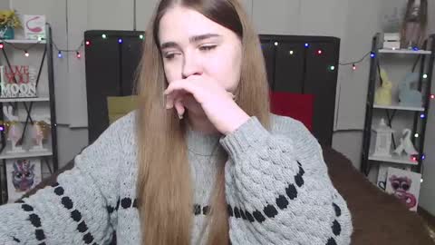 LauraHlot online show from January 18, 2025, 10:06 pm