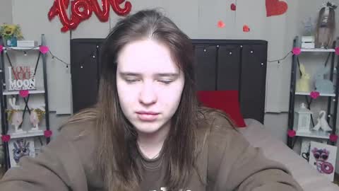 LauraHlot online show from March 11, 2025, 1:37 am