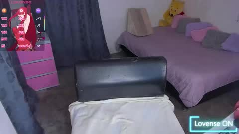 Laura Mayer online show from November 26, 2025, 3:29 am