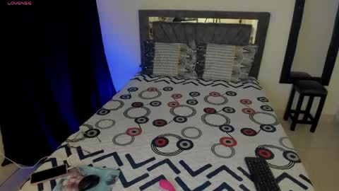 Snapshot of laurasofia01 chatting on June 6, 2026, 1:43 am laurasofia01 online show from June 6, 2026, 1:43 am