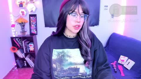  Im Lauren  independent model   online show from January 4, 2025, 5:48 am