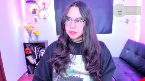  Im Lauren  independent model   online show from January 12, 2025, 2:52 pm