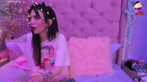 Lauren evans9 online show from March 2, 2025, 4:07 am