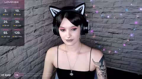 Eva online show from December 4, 2024, 6:28 pm