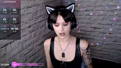 Eva online show from December 15, 2024, 6:04 pm