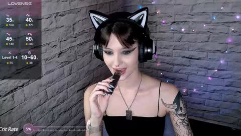 Eva online show from January 25, 2025, 6:46 pm