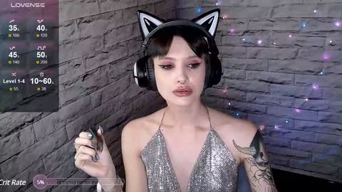 Eva online show from January 26, 2025, 8:13 pm