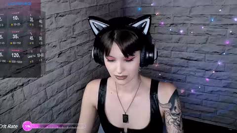 Eva online show from February 7, 2025, 6:45 pm