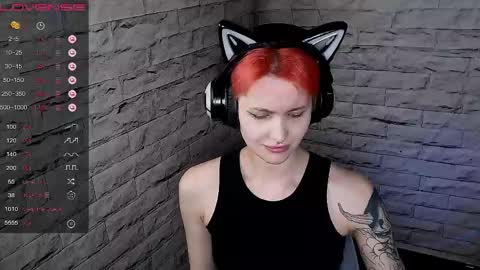 Snapshot of lauren_raquel chatting on May 5, 2026, 6:38 pm Eva online show from May 5, 2026, 6:38 pm
