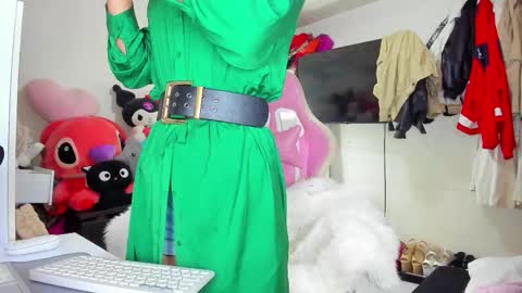 SF online show from October 17, 2025, 4:20 pm