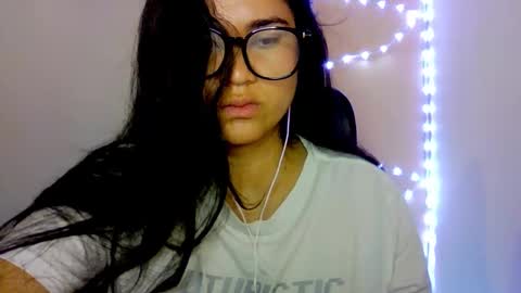 onlyfan laureng7 - 7 laureng2 online show from November 10, 2025, 9:52 am