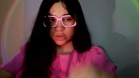 onlyfan laureng7 - 7 laureng2 online show from April 20, 2026, 1:47 pm