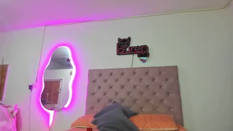 laurenlaine online show from February 23, 2025, 10:31 pm