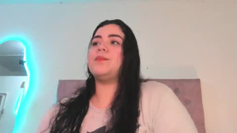 laurenlaine online show from April 11, 2026, 4:11 pm