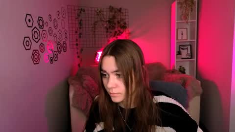 Laure online show from February 1, 2026, 11:20 am