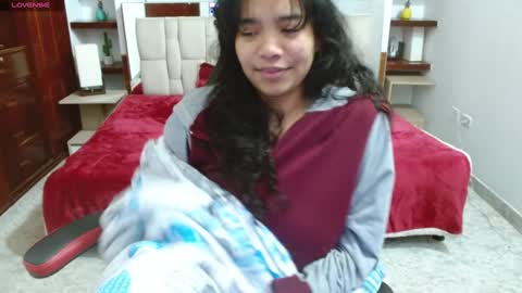 Snapshot of laurent1_ chatting on January 23, 2025, 9:29 am laurent online show from January 23, 2025, 9:29 am