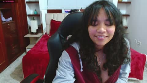 Snapshot of laurent1_ chatting on January 28, 2025, 10:12 am laurent online show from January 28, 2025, 10:12 am