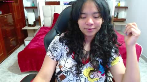 Snapshot of laurent1_ chatting on January 29, 2025, 3:22 am laurent online show from January 29, 2025, 3:22 am