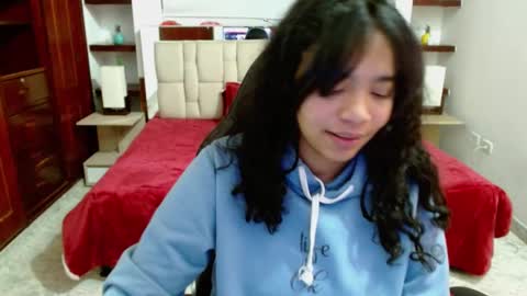 Snapshot of laurent1_ chatting on March 12, 2025, 3:02 am laurent online show from March 12, 2025, 3:02 am