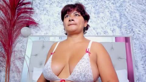 Laurent  online show from February 26, 2026, 11:09 am