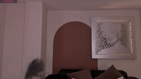 Laurent Rosse  online show from April 19, 2026, 6:10 pm