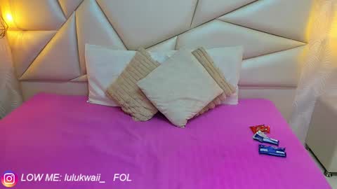 Laurent online show from November 24, 2025, 11:43 am